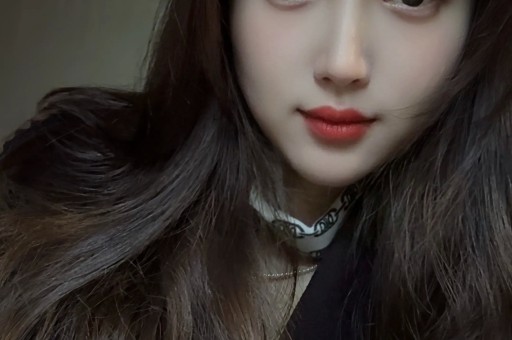 曝黄景瑜王玉雯恋情：火速辟谣背后内娱吃瓜该有边界感